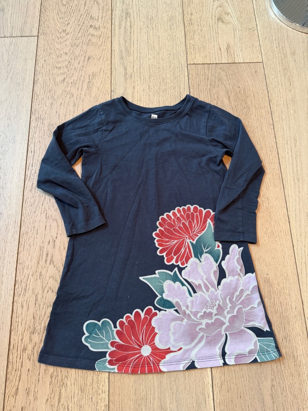 Tea Navy Floral Long Sleeve T-shirt Dress with Bold Blooms
